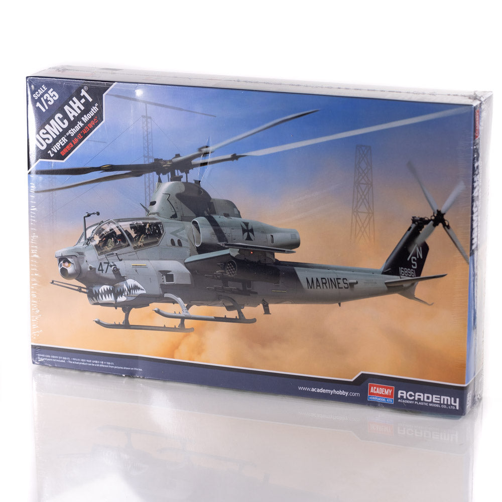 USMC AH-1 Model Kit